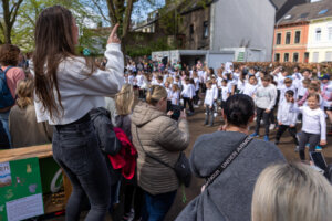 Beim Schulfest der KGS „Rund um die Welt“